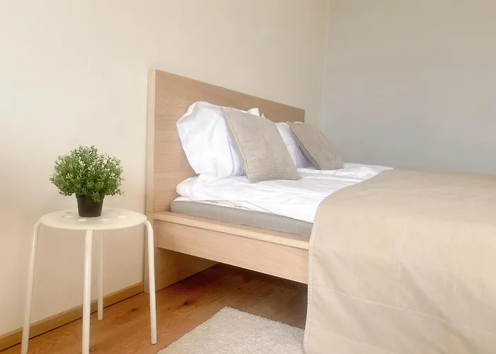 Modern Flat Your Parking Space&metro Nearby Appartamento